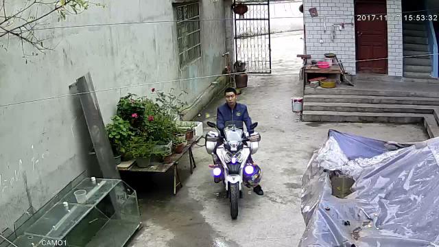 小朱