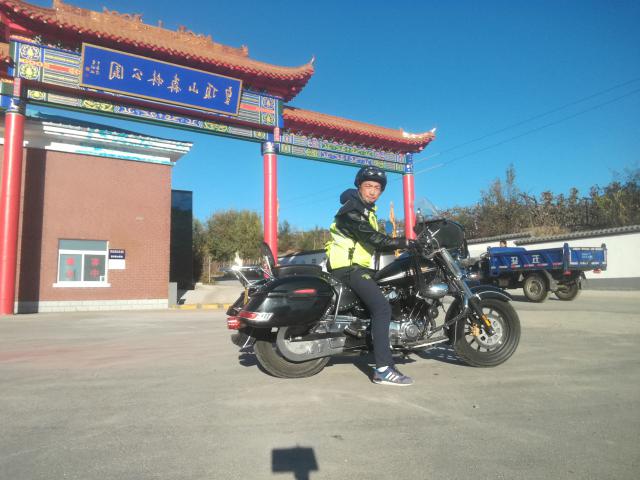 B.LIU保障尤里